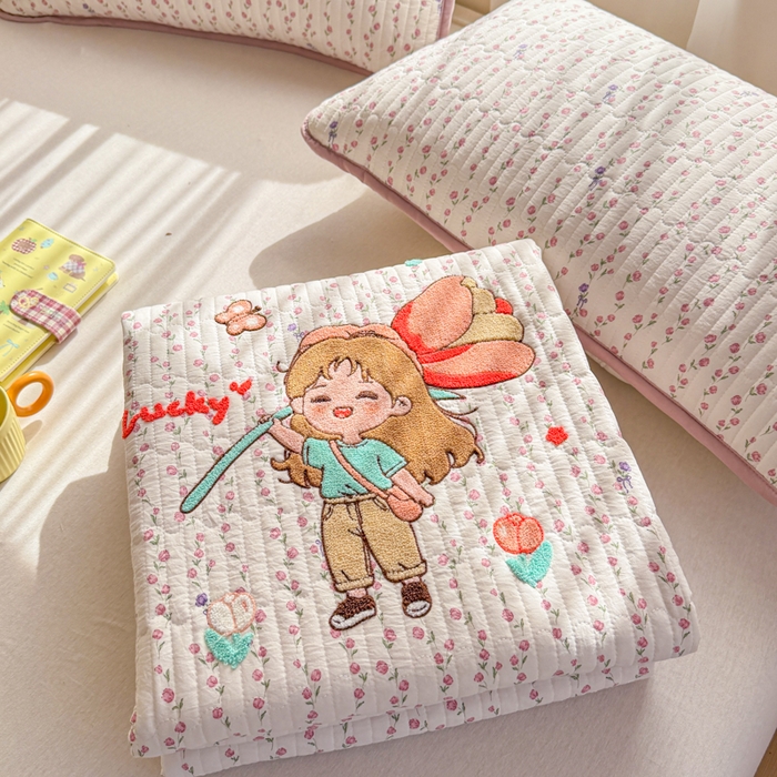 赛丽雅 2026春夏新款毛巾绣床盖三件套 花朵姑娘