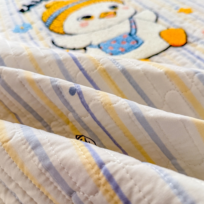 91家纺网 家纺一手货源 找家纺 赛丽雅 2026春夏新款毛巾绣床盖三件套 小鸭鸭