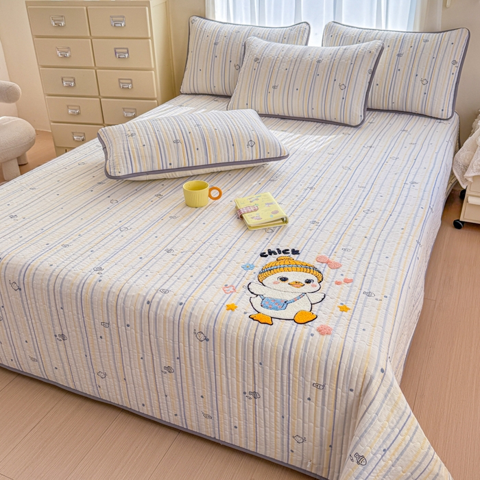 91家纺网 家纺一手货源 找家纺 赛丽雅 2026春夏新款毛巾绣床盖三件套 小鸭鸭