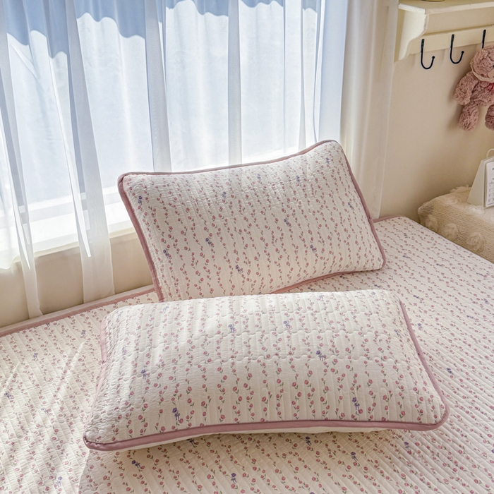 91家纺网 家纺一手货源 找家纺 赛丽雅 2026春夏新款毛巾绣床盖三件套 花朵姑娘