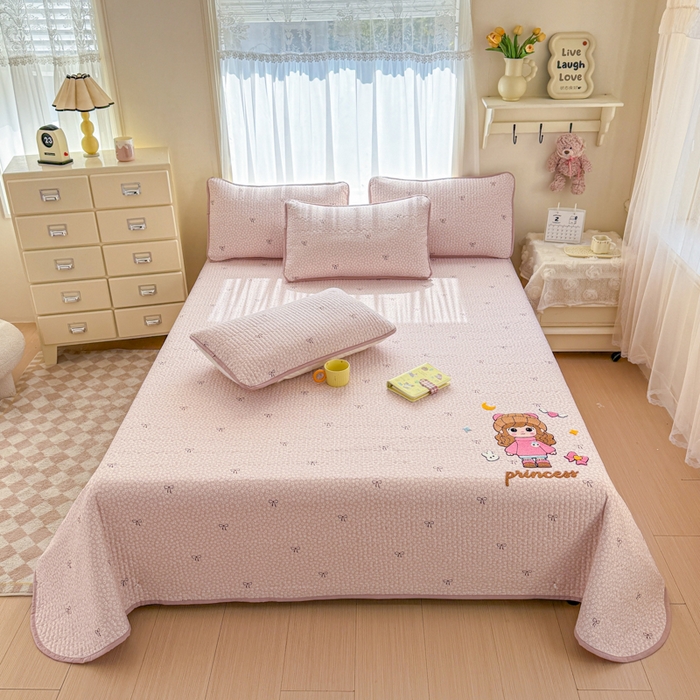 91家纺网 家纺一手货源 找家纺 赛丽雅 2026春夏新款毛巾绣床盖三件套 粉萌姑娘