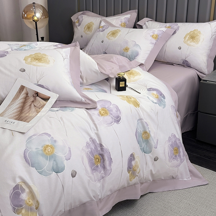 91家纺网 家纺一手货源 找家纺 乐蔻家纺 2026新款宽边数码精梳长绒棉纯棉四件套 怡淡静雅 紫