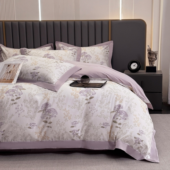 91家纺网 家纺一手货源 找家纺 乐蔻家纺 2026新款宽边数码精梳长绒棉纯棉四件套 樱花草 紫