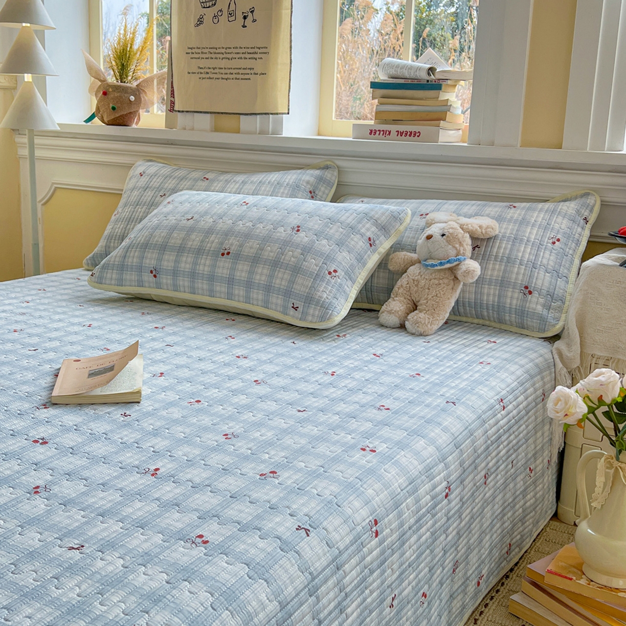 91家纺网 家纺一手货源 找家纺 默忆 2026新款A类小清新四季可用学生宿舍床单  单件全棉炕盖床盖炕毯三件套 蓝格樱桃