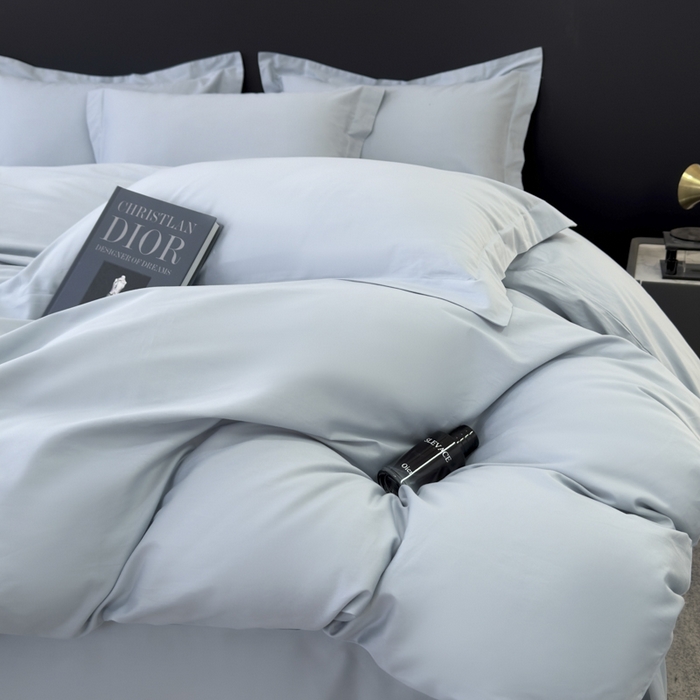 91家纺网 家纺一手货源 找家纺 乐蔻家纺 2026新款100S长绒棉纯棉素色款四件套 梦幻蓝灰