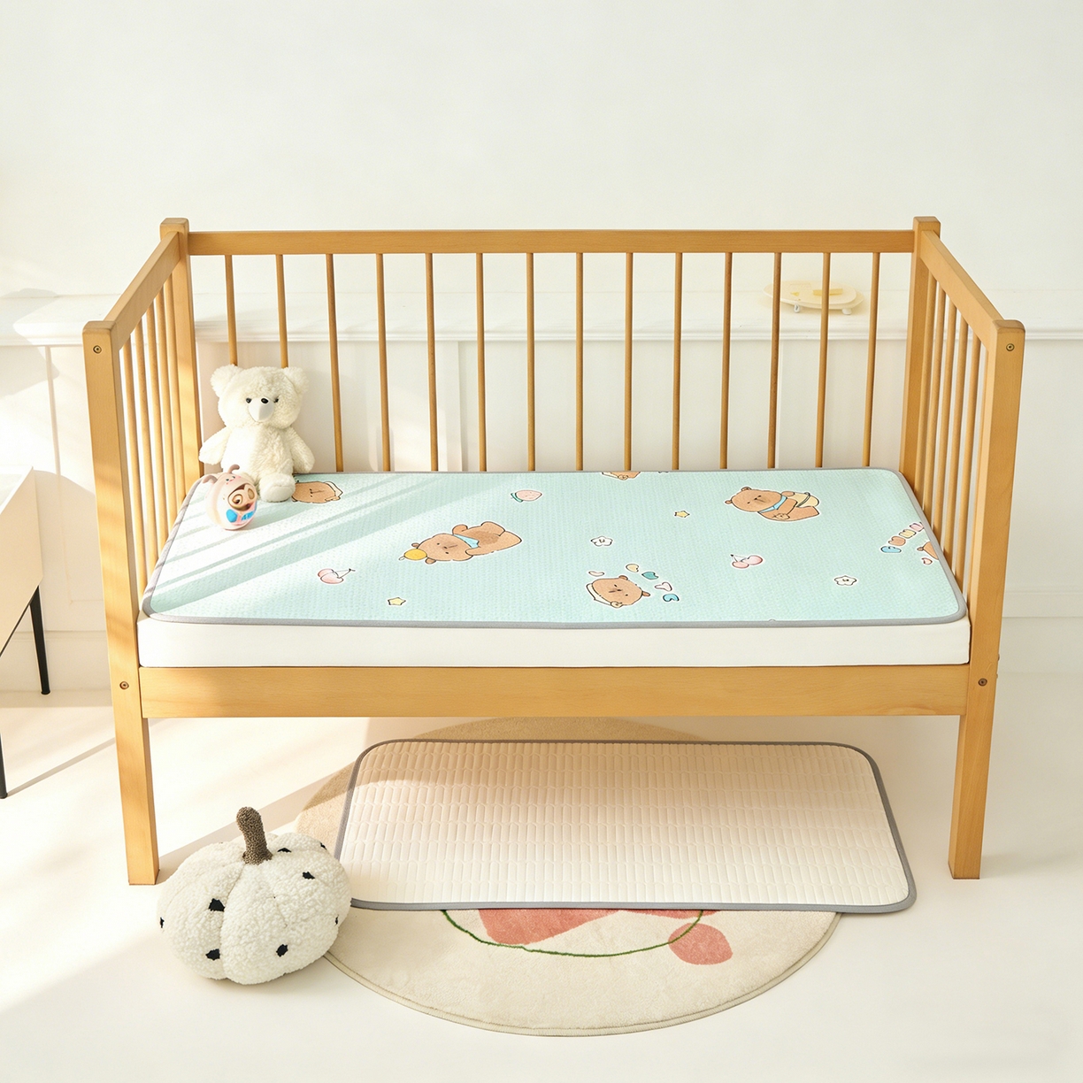 91家纺网 家纺一手货源 找家纺 家品罗兰 2026新款A类母婴级卡通婴儿凉感冰豆豆凉席儿童新生小宝宝床幼儿园床拼接床冰丝席床单垫可机洗夏空调席 卡皮巴拉【三明治透气网底】