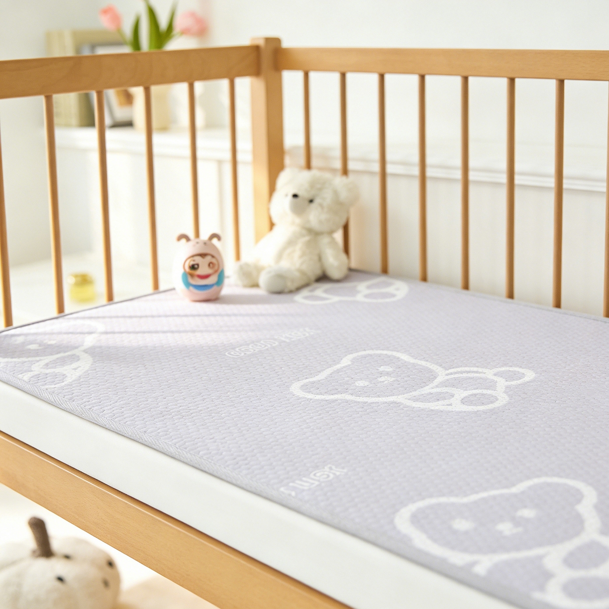 91家纺网 家纺一手货源 找家纺 家品罗兰 2026新款A类母婴级卡通婴儿凉感冰豆豆凉席儿童新生小宝宝床幼儿园床拼接床冰丝席床单垫可机洗夏空调席 维尼熊【三明治透气网底】