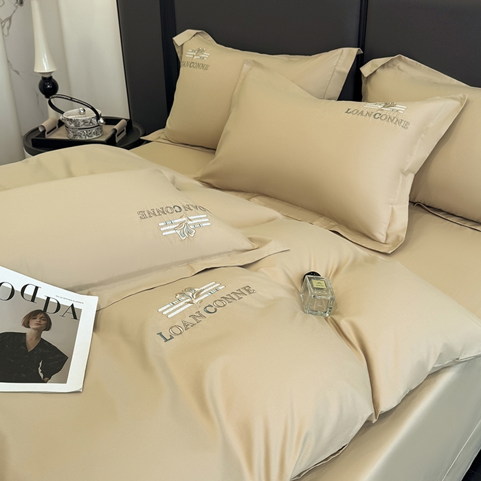 91家纺网 家纺一手货源 找家纺 乐蔻家纺 2026新款四季款全棉纯棉绣花四件套 星雅 金