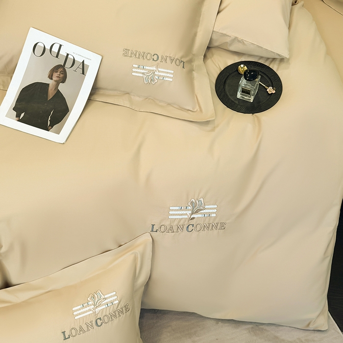 91家纺网 家纺一手货源 找家纺 乐蔻家纺 2026新款四季款全棉纯棉绣花四件套 星雅 金