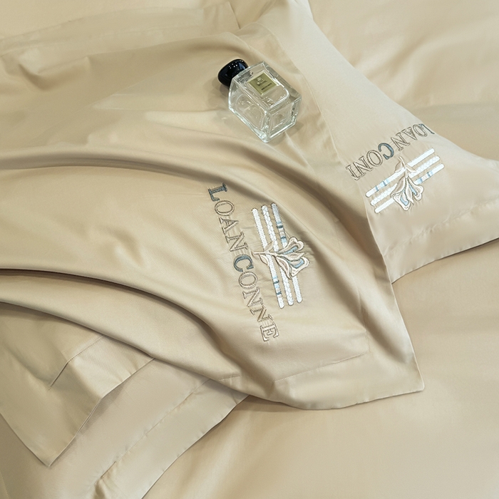 91家纺网 家纺一手货源 找家纺 乐蔻家纺 2026新款四季款全棉纯棉绣花四件套 星雅 金