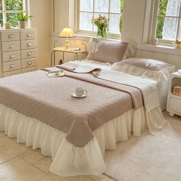 91家纺网 家纺一手货源 找家纺 梵克保罗 2026春夏新款雪纺床盖夏被四件套单夏被床盖三件套 奶茶色