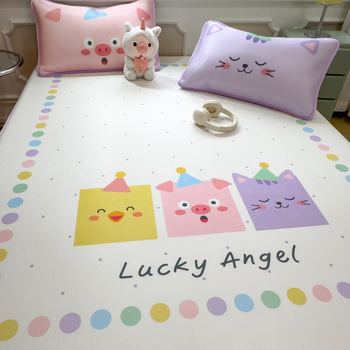 91家纺网 家纺一手货源 找家纺 丝羽坊 2026新款ins设计师原创大版小清新卡通冰皮复合软凉席  幸运派-床笠款