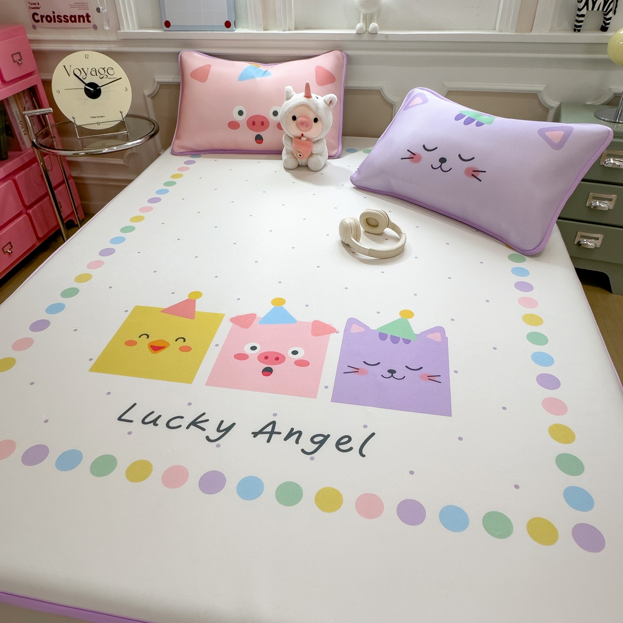 91家纺网 家纺一手货源 找家纺 丝羽坊 2026新款ins设计师原创大版小清新卡通冰皮复合软凉席  幸运派-床笠款