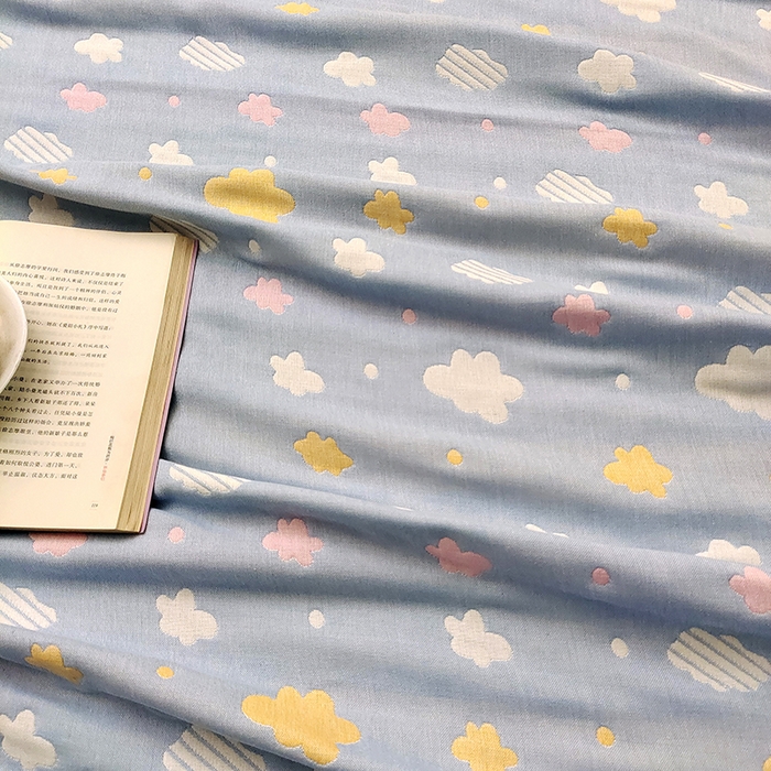 91家纺网 家纺一手货源 找家纺 静缘分 2026新款全棉纯棉6层纱布毛巾被纯棉六层纱布毯 彩云蓝