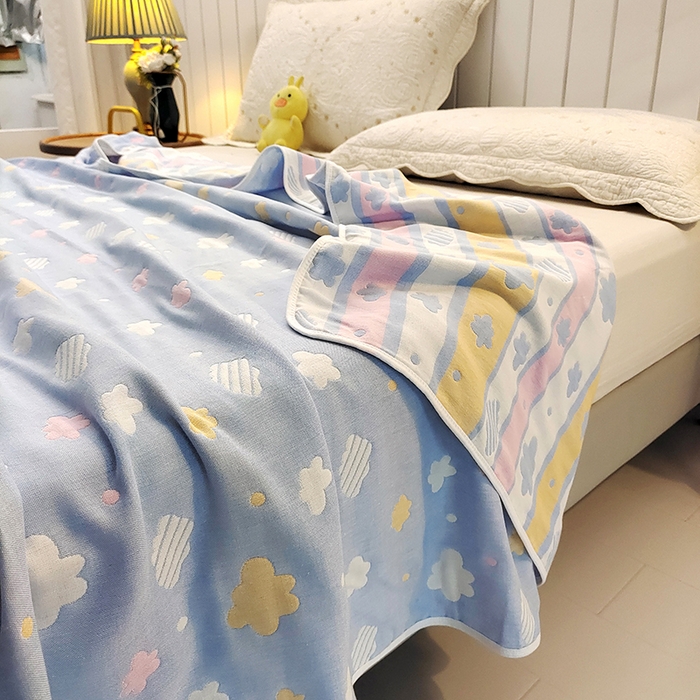 91家纺网 家纺一手货源 找家纺 静缘分 2026新款全棉纯棉6层纱布毛巾被纯棉六层纱布毯 彩云蓝