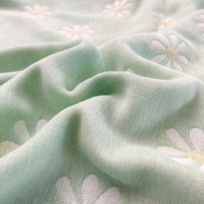91家纺网 家纺一手货源 找家纺 静缘分 2026新款全棉纯棉6层纱布毛巾被纯棉六层纱布毯 小雏菊绿