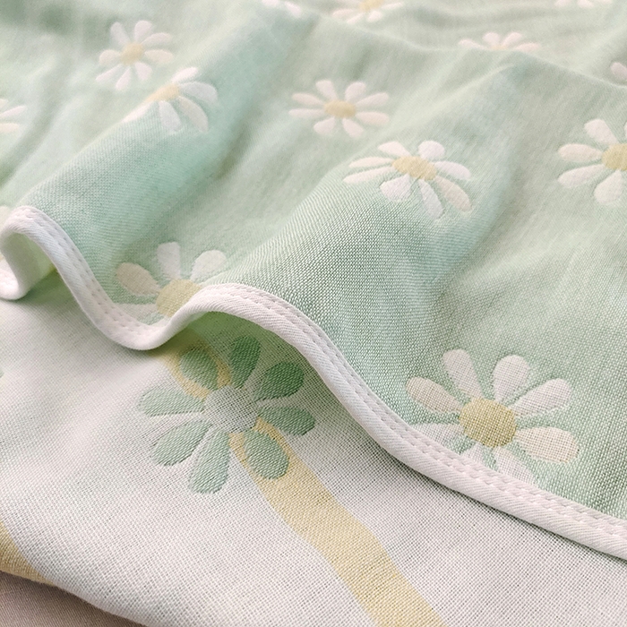 91家纺网 家纺一手货源 找家纺 静缘分 2026新款全棉纯棉6层纱布毛巾被纯棉六层纱布毯 小雏菊绿