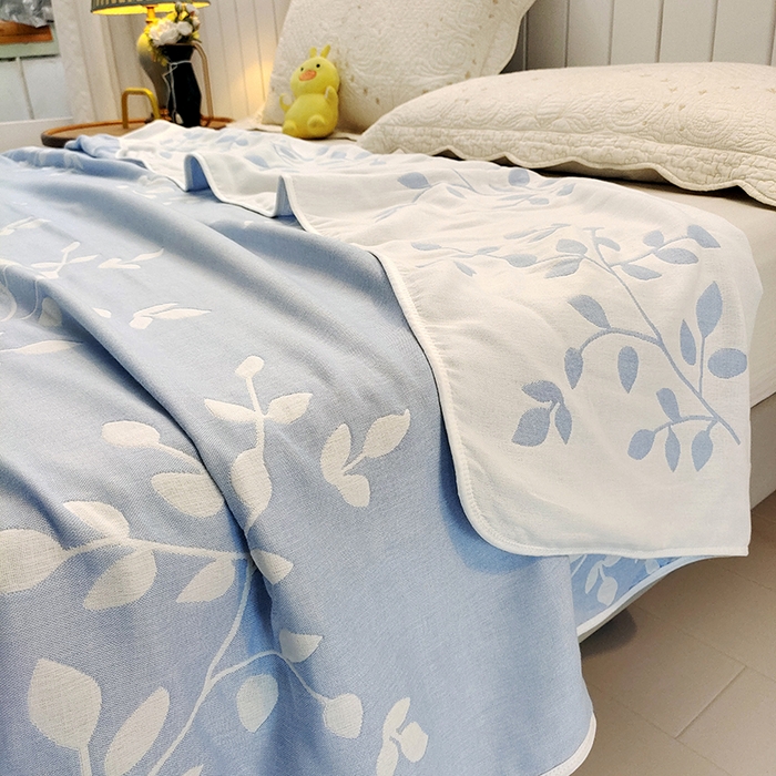 91家纺网 家纺一手货源 找家纺 静缘分 2026新款全棉纯棉6层纱布毛巾被纯棉六层纱布毯 叶语蓝