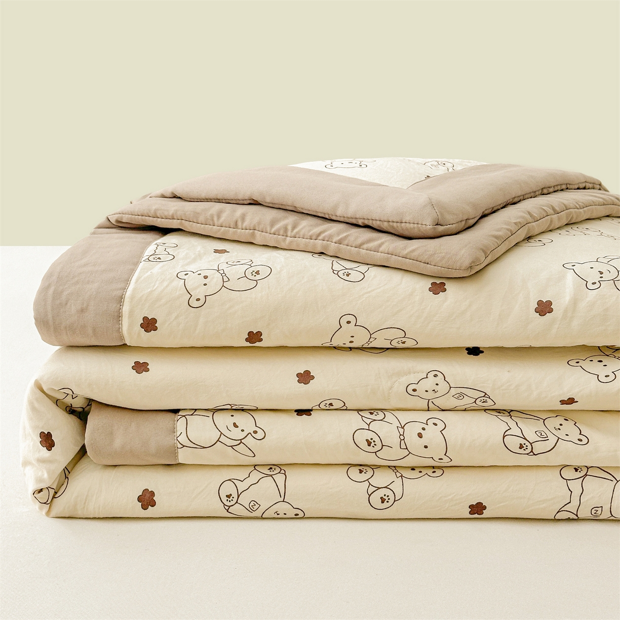 91家纺网 家纺一手货源 找家纺 晓时候 2026新款小清新印花夏被夏凉被空调被新疆棉花被被子被芯 小熊院长