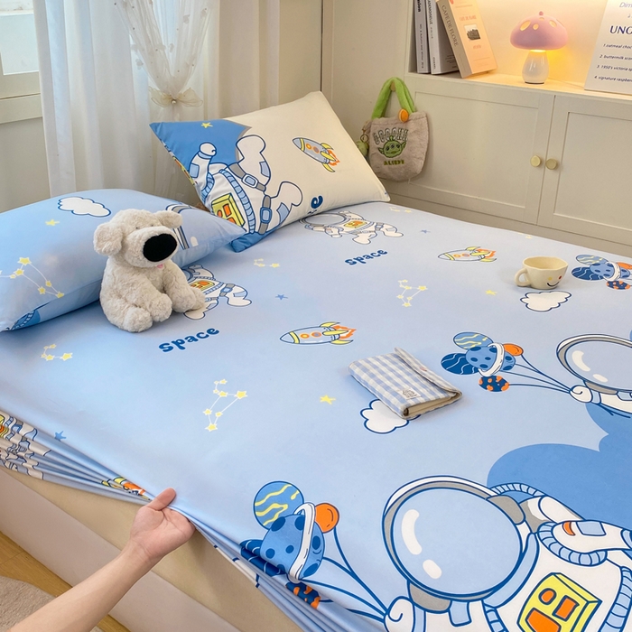 91家纺网 家纺一手货源 找家纺 朵朵家纺 2025新款超柔水洗棉云感印花单床笠床垫保护套床笠（床垫保护套可定制尺寸 ）-场景一 宇航员