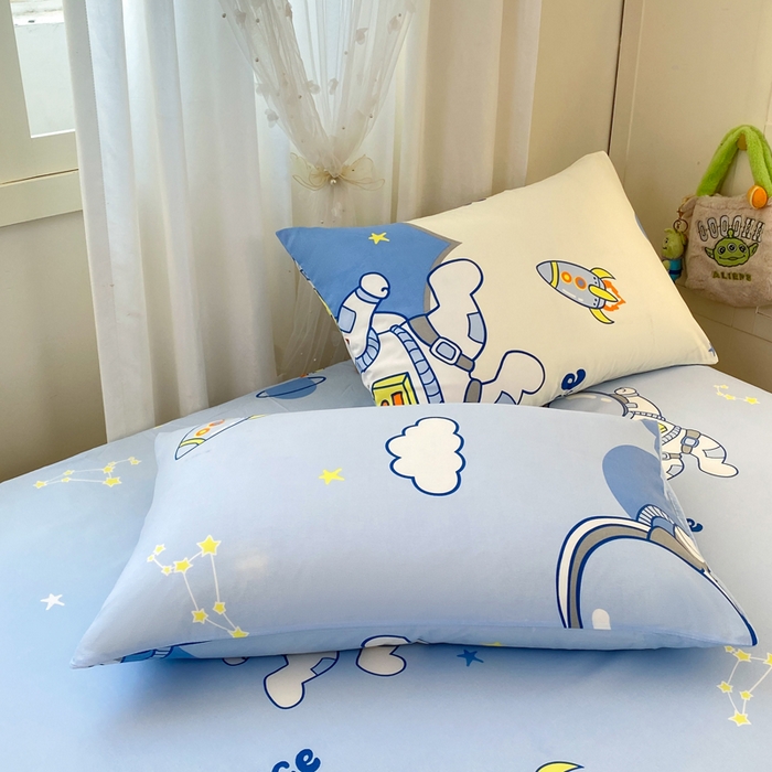 91家纺网 家纺一手货源 找家纺 朵朵家纺 2025新款超柔水洗棉云感印花单床笠床垫保护套床笠（床垫保护套可定制尺寸 ）-场景一 宇航员