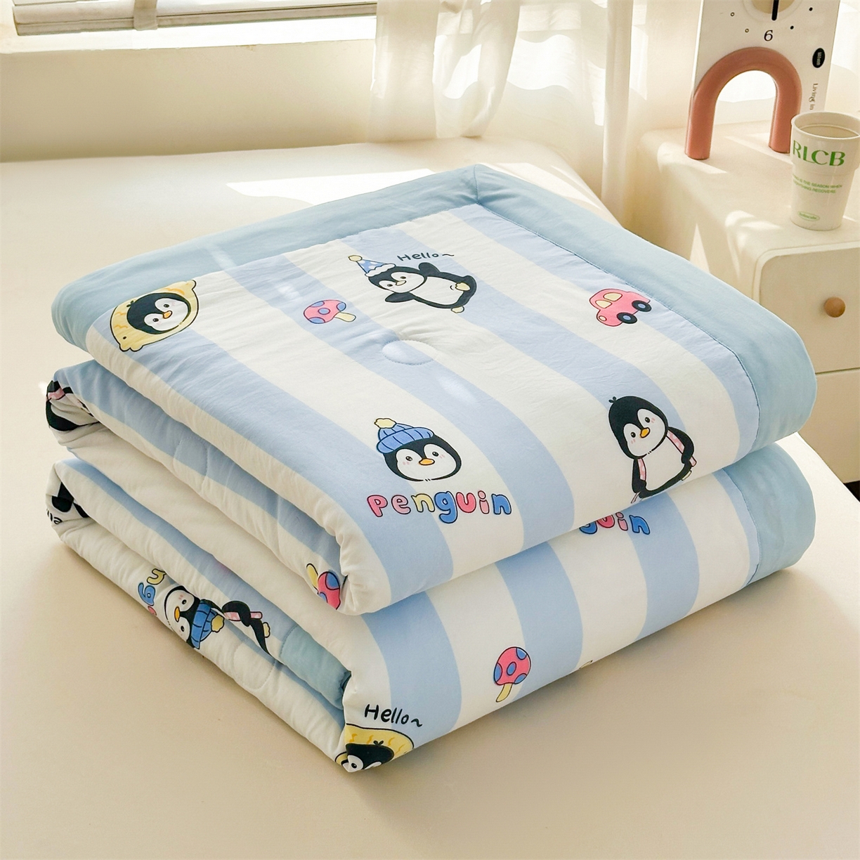 91家纺网 家纺一手货源 找家纺 晓时候 2026新款小清新印花夏被夏凉被空调被新疆棉花被被子被芯 呆萌企鹅