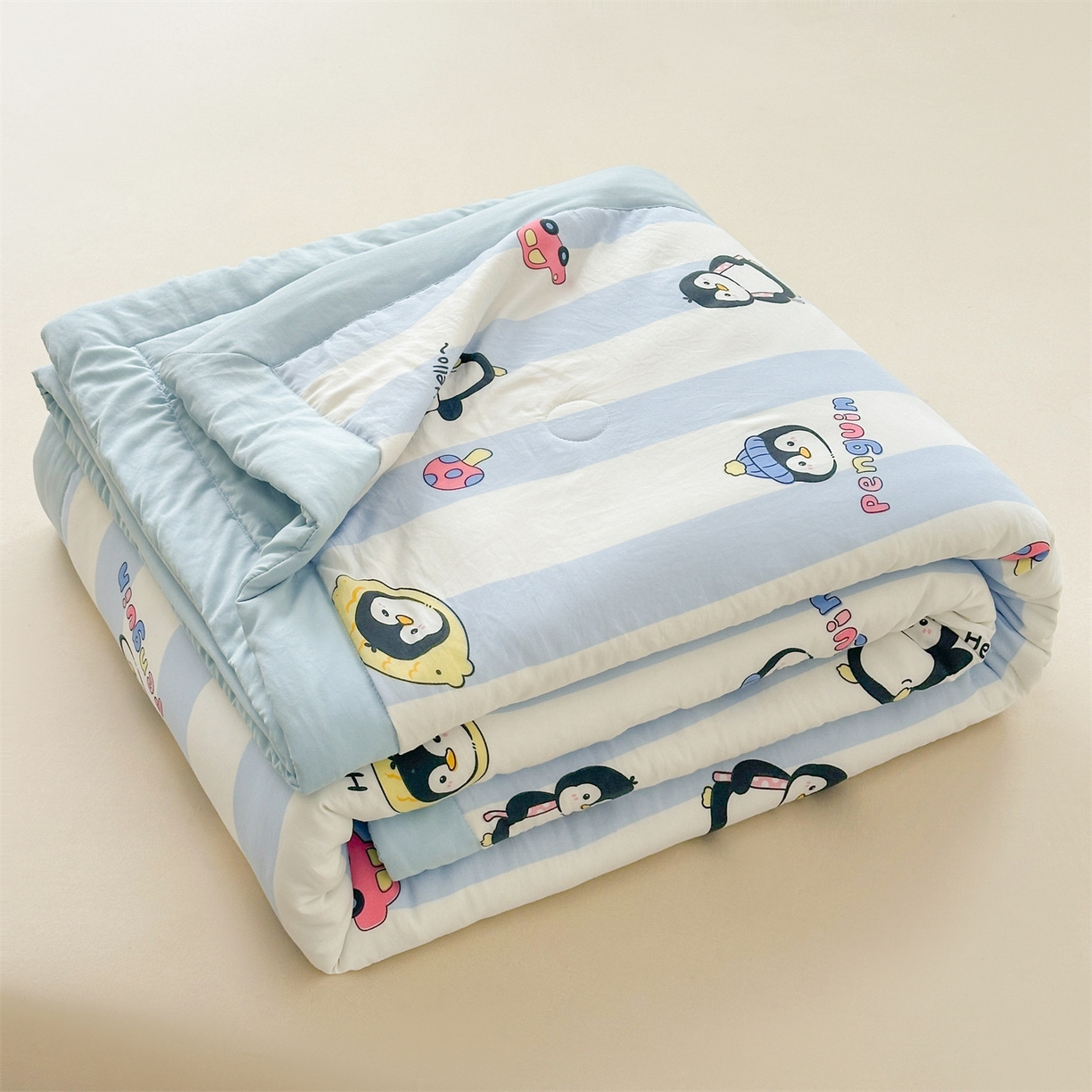 91家纺网 家纺一手货源 找家纺 晓时候 2026新款小清新印花夏被夏凉被空调被新疆棉花被被子被芯 呆萌企鹅