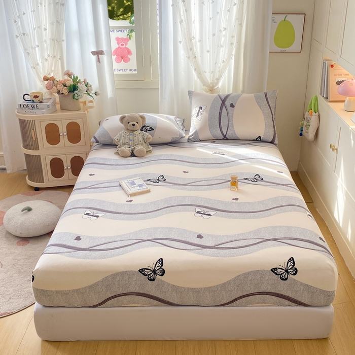 91家纺网 家纺一手货源 找家纺 朵朵家纺 2025新款超柔水洗棉云感印花单床笠床垫保护套床笠（床垫保护套可定制尺寸 ）-场景三 蝶恋心