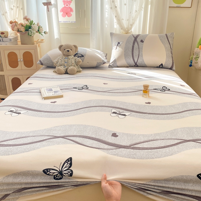 91家纺网 家纺一手货源 找家纺 朵朵家纺 2025新款超柔水洗棉云感印花单床笠床垫保护套床笠（床垫保护套可定制尺寸 ）-场景三 蝶恋心