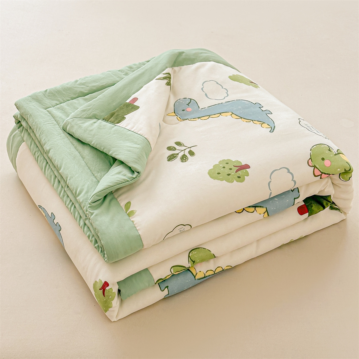 91家纺网 家纺一手货源 找家纺 晓时候 2026新款小清新印花夏被夏凉被空调被新疆棉花被被子被芯 恐龙乐园