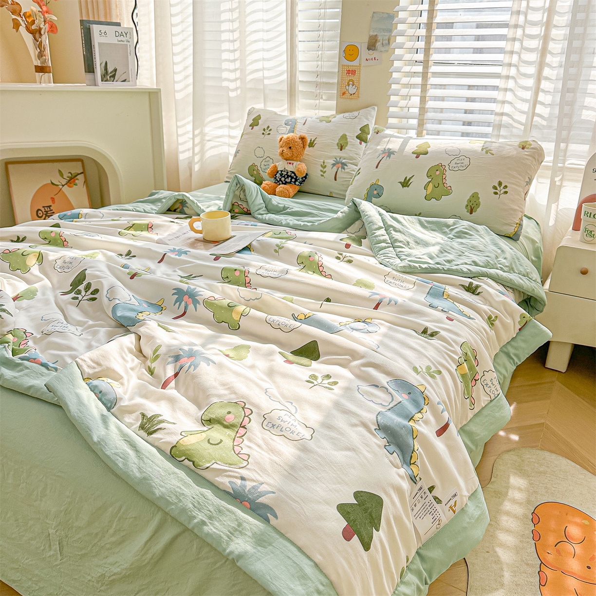 91家纺网 家纺一手货源 找家纺 晓时候 2026新款小清新印花夏被夏凉被空调被新疆棉花被被子被芯 恐龙乐园