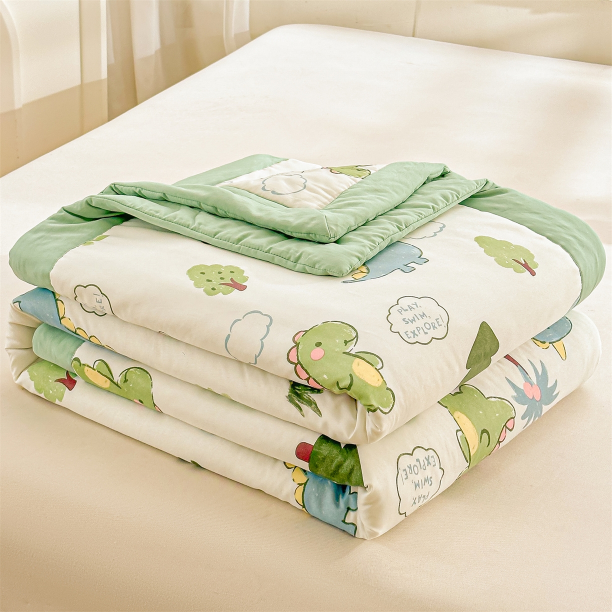 91家纺网 家纺一手货源 找家纺 晓时候 2026新款小清新印花夏被夏凉被空调被新疆棉花被被子被芯 恐龙乐园