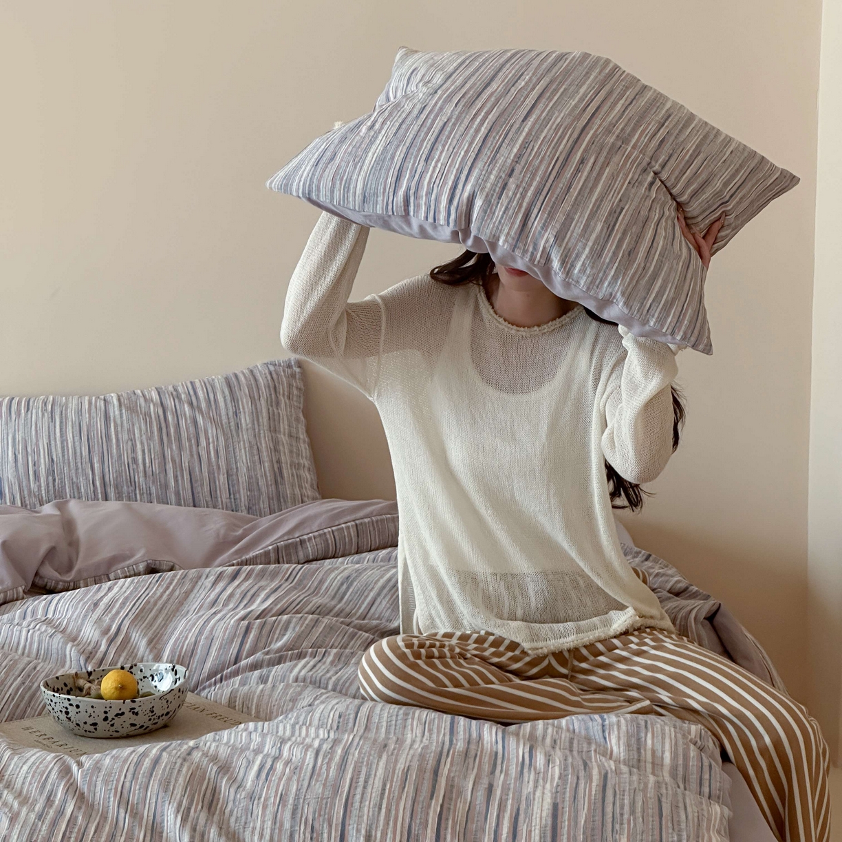 91家纺网 家纺一手货源 找家纺 云上 2026新款全棉纯棉色纺混段染条四件套-暮光 暮光-蓝紫