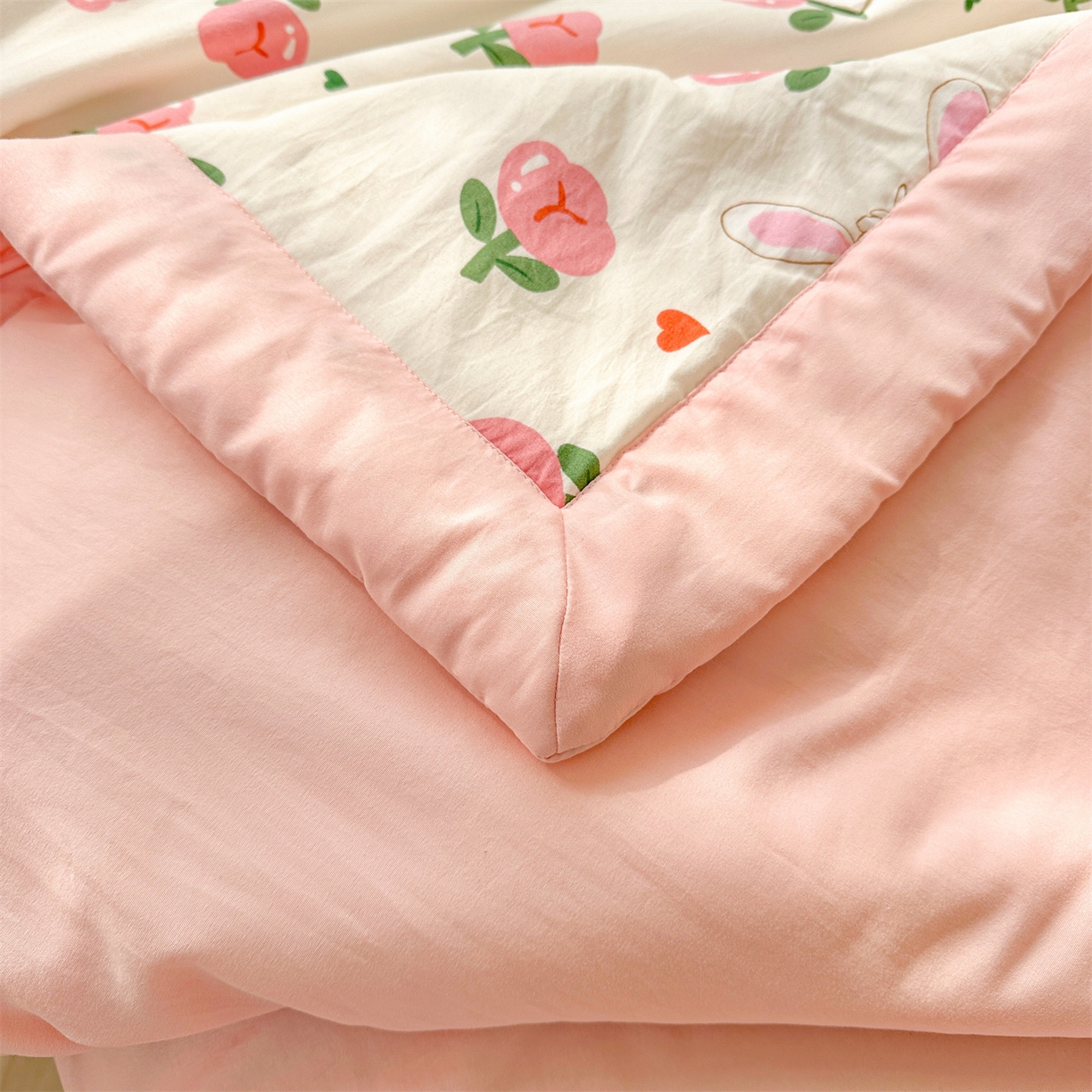 91家纺网 家纺一手货源 找家纺 晓时候 2026新款小清新印花夏被夏凉被空调被新疆棉花被被子被芯 曼塔玫瑰