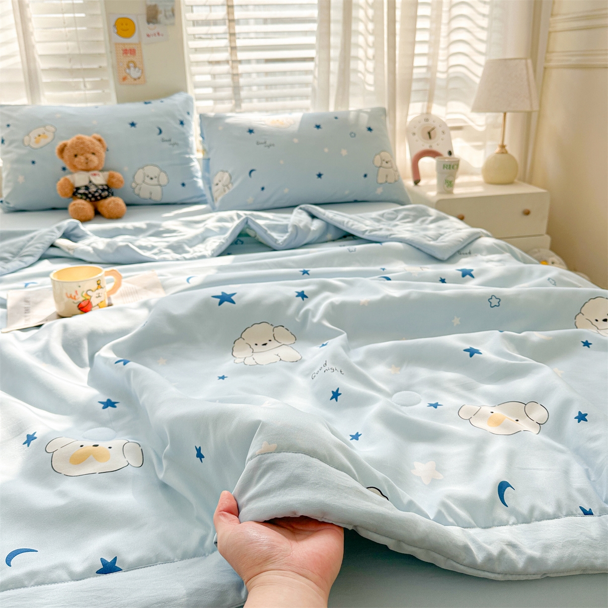 91家纺网 家纺一手货源 找家纺 晓时候 2026新款小清新印花夏被夏凉被空调被新疆棉花被被子被芯 泡芙狗