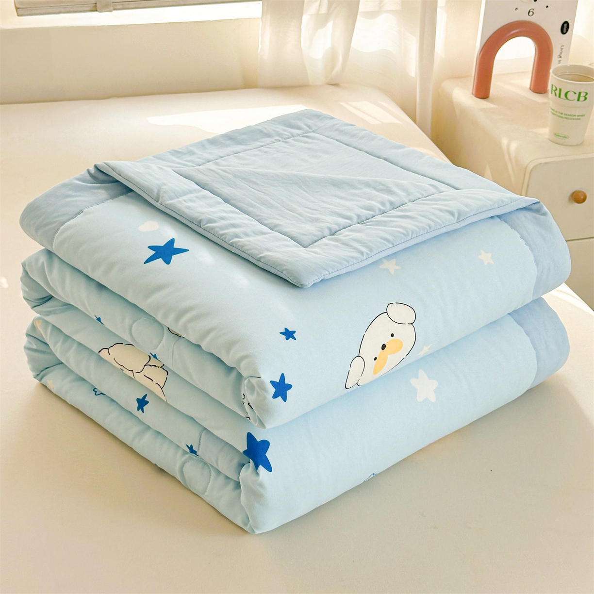 91家纺网 家纺一手货源 找家纺 晓时候 2026新款小清新印花夏被夏凉被空调被新疆棉花被被子被芯 泡芙狗