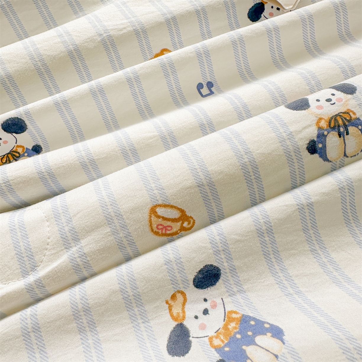 91家纺网 家纺一手货源 找家纺 晓时候 2026新款小清新印花夏被夏凉被空调被新疆棉花被被子被芯 音符小狗