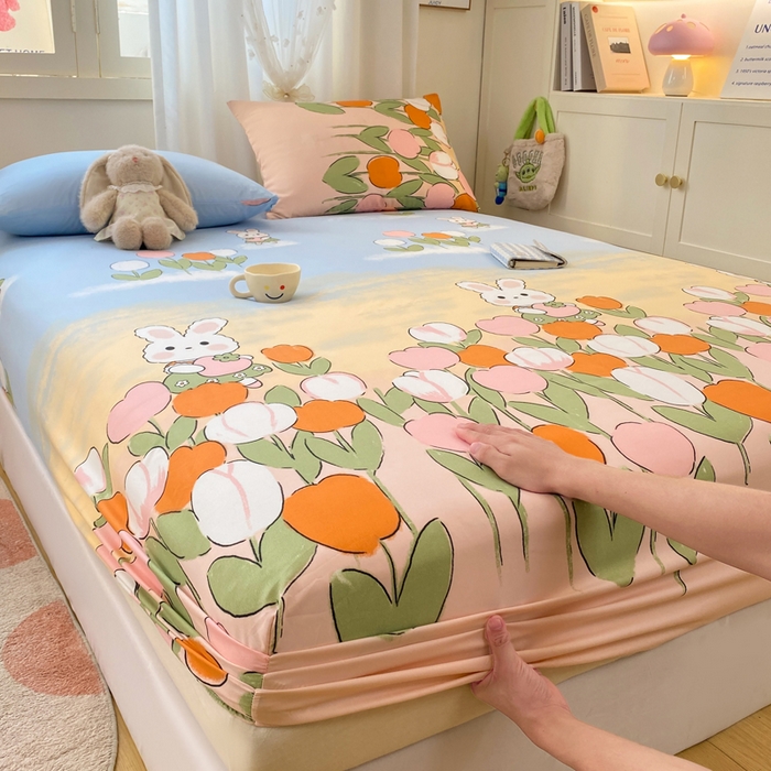 91家纺网 家纺一手货源 找家纺 朵朵家纺 2025新款超柔水洗棉云感印花单床笠床垫保护套床笠（床垫保护套可定制尺寸 ）-场景二 兔兔花园