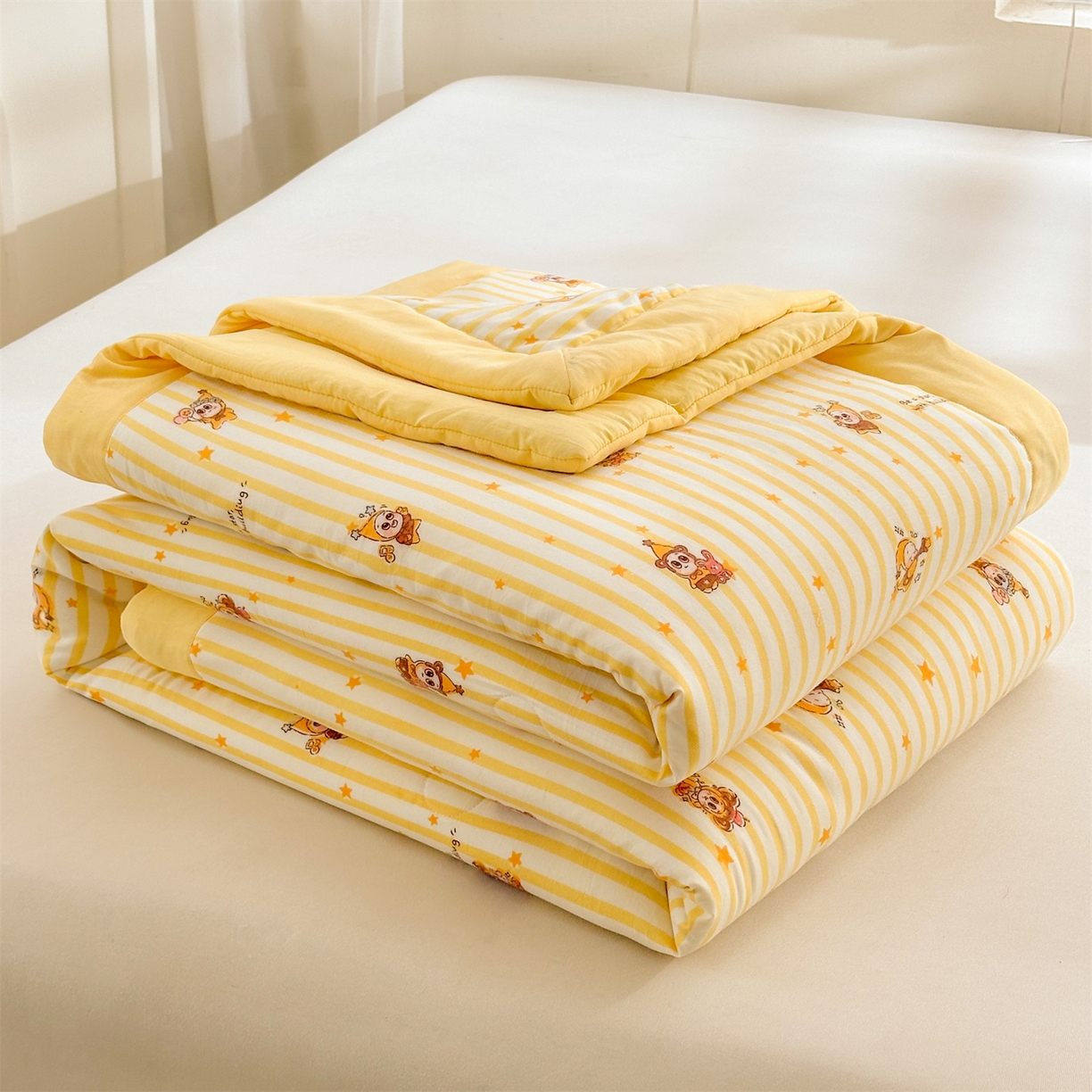 91家纺网 家纺一手货源 找家纺 晓时候 2026新款小清新印花夏被夏凉被空调被新疆棉花被被子被芯 芝士星星人