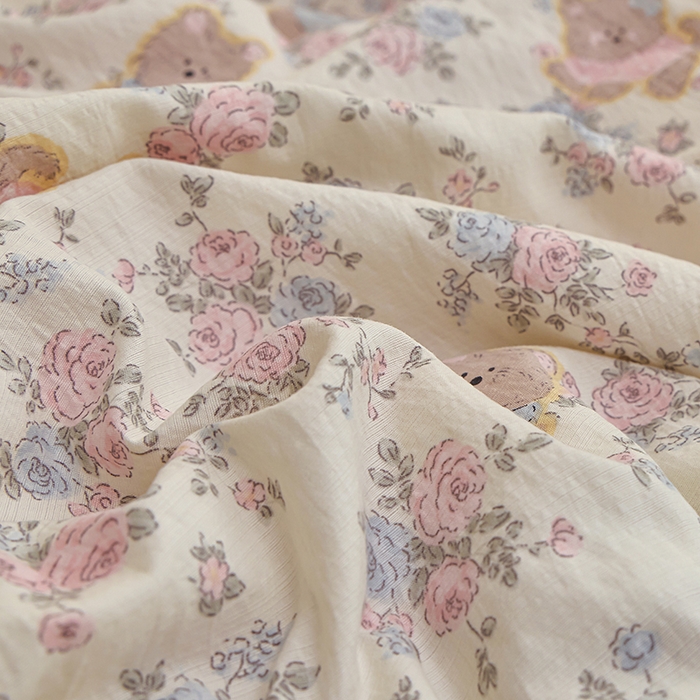 91家纺网 家纺一手货源 找家纺 仟网汇 2026新款木棉皱皱纱赫本风夏被单夏被枕套 花园里