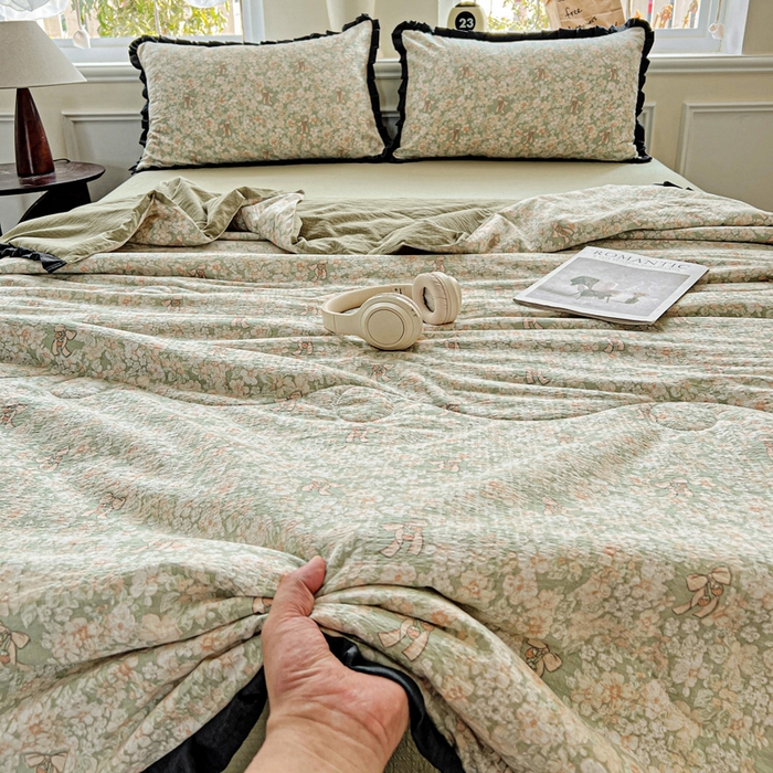 91家纺网 家纺一手货源 找家纺 仟网汇 2026新款木棉皱皱纱赫本风夏被单夏被枕套 花束绿