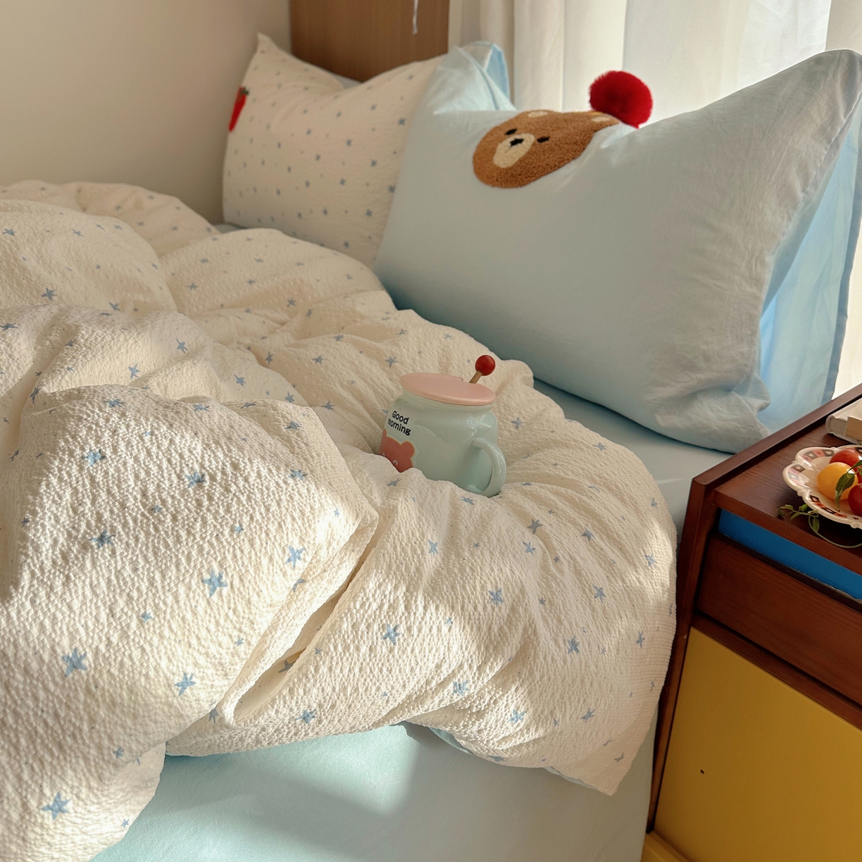 91家纺网 家纺一手货源 找家纺 （总）顾里家纺 2026春夏新款ins童趣异形泡芙棉毛巾绣四件套