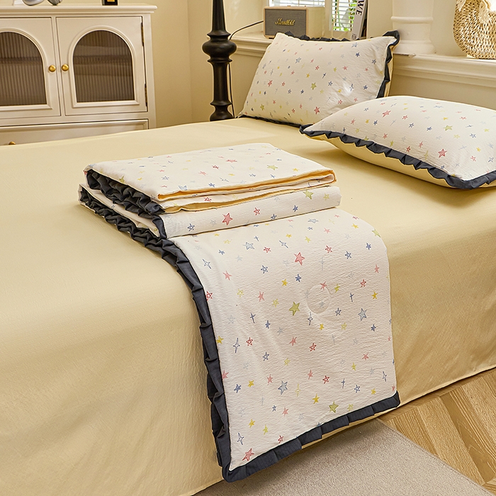 91家纺网 家纺一手货源 找家纺 仟网汇 2026新款木棉皱皱纱赫本风夏被单夏被枕套 梦幻星空