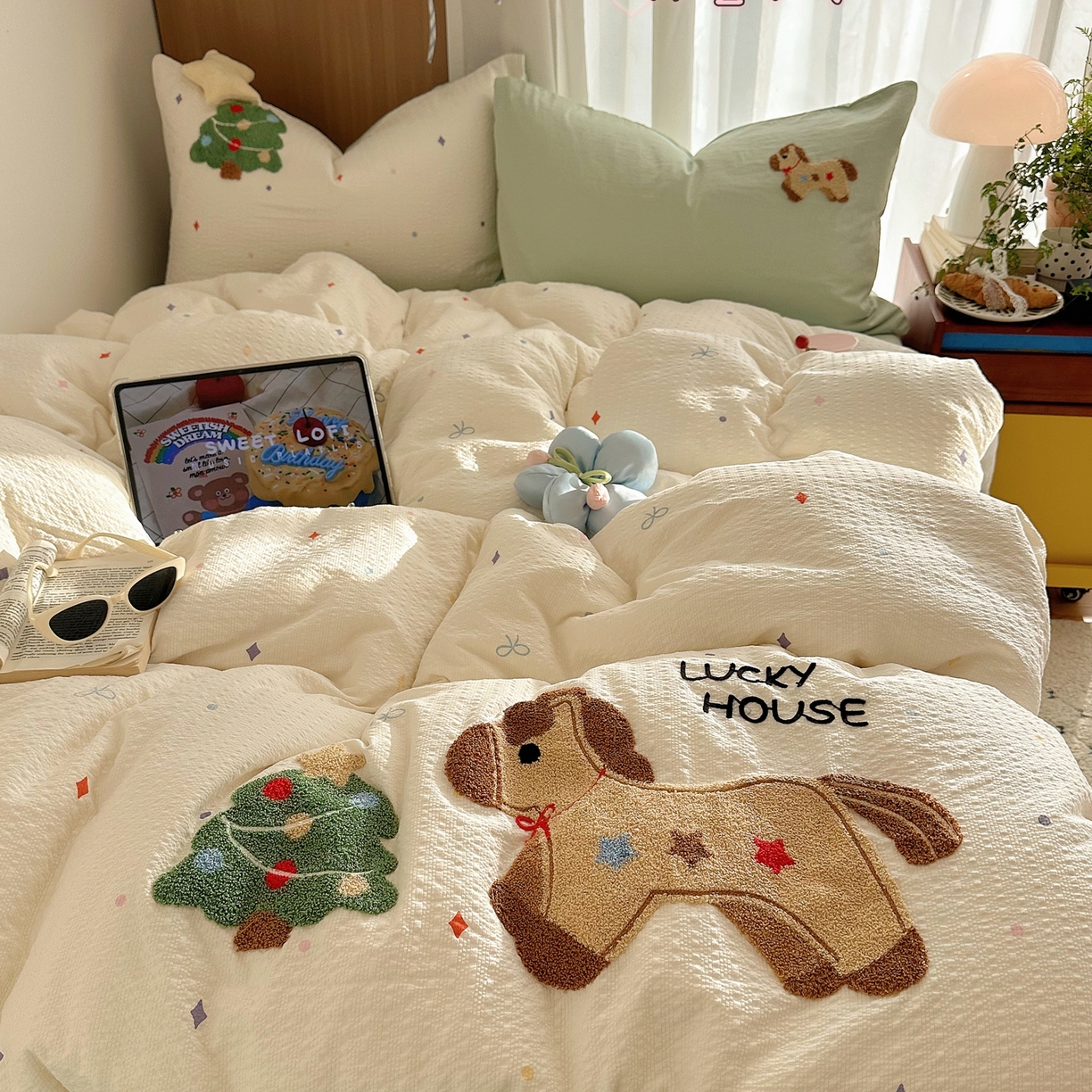 91家纺网 家纺一手货源 找家纺 （总）顾里家纺 2026春夏新款ins童趣异形泡芙棉毛巾绣四件套