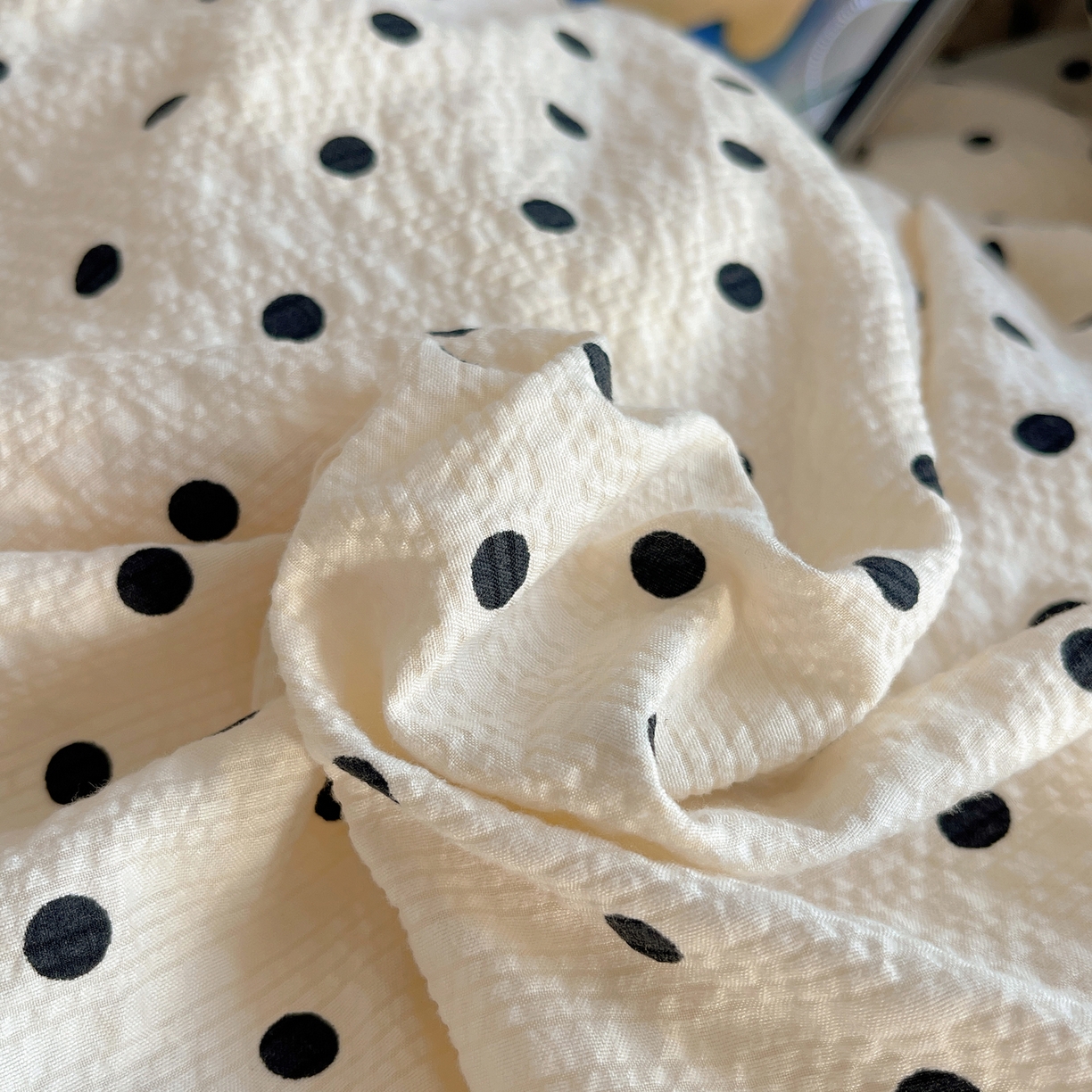 91家纺网 家纺一手货源 找家纺 顾里家纺 2026春夏新款ins童趣异形泡芙棉毛巾绣四件套 苹果小象