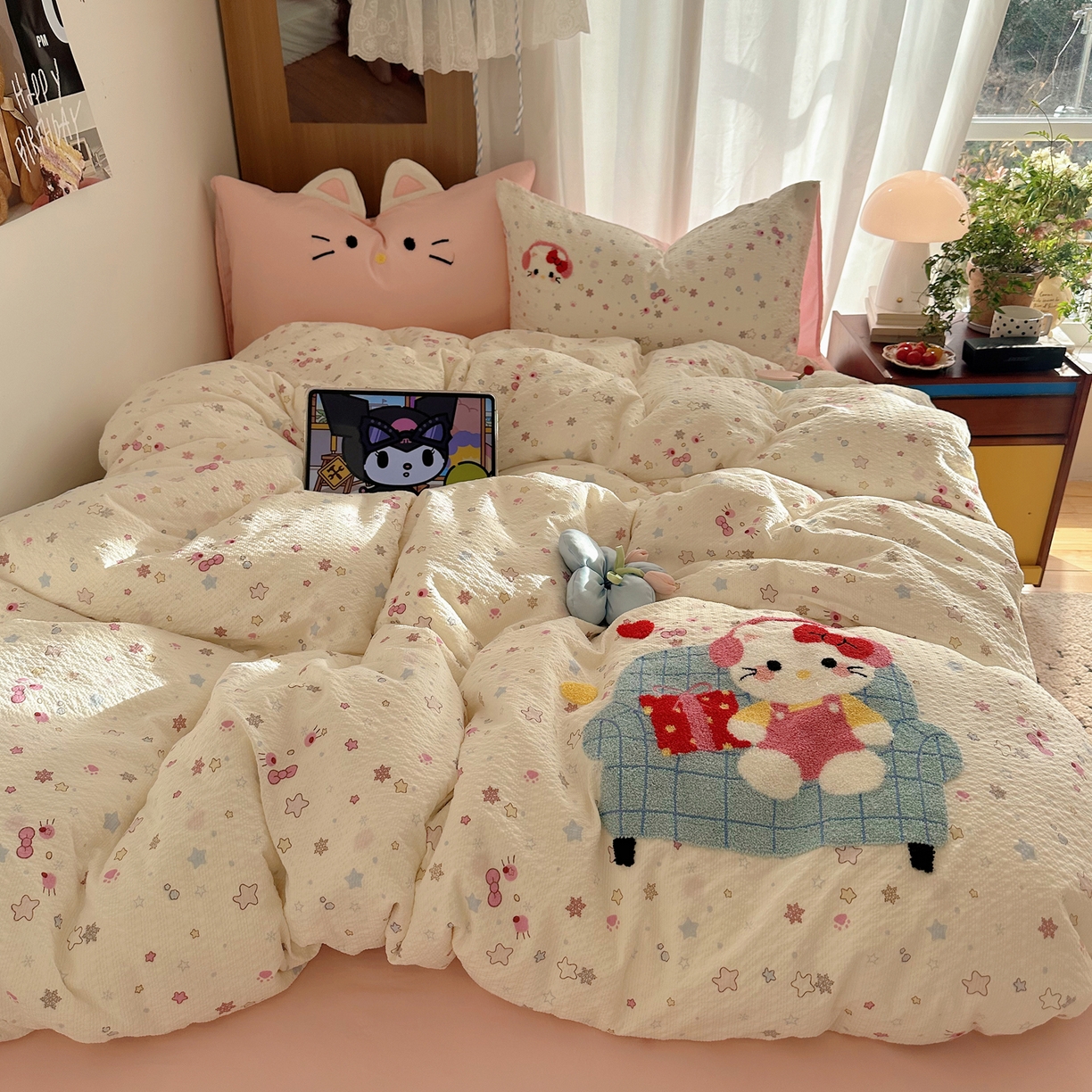 91家纺网 家纺一手货源 找家纺 顾里家纺 2026春夏新款ins童趣异形泡芙棉毛巾绣四件套 礼物猫咪