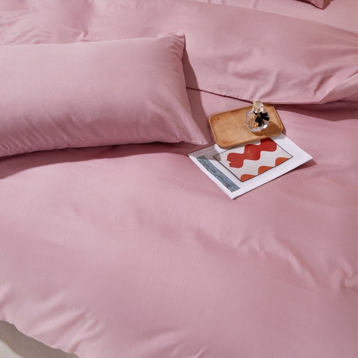 91家纺网 家纺一手货源 找家纺 晶缦家纺 2026新款喷气A类全棉13376纯棉斜纹纯色单枕套单品枕套枕套单件 沐朗-脏脏粉