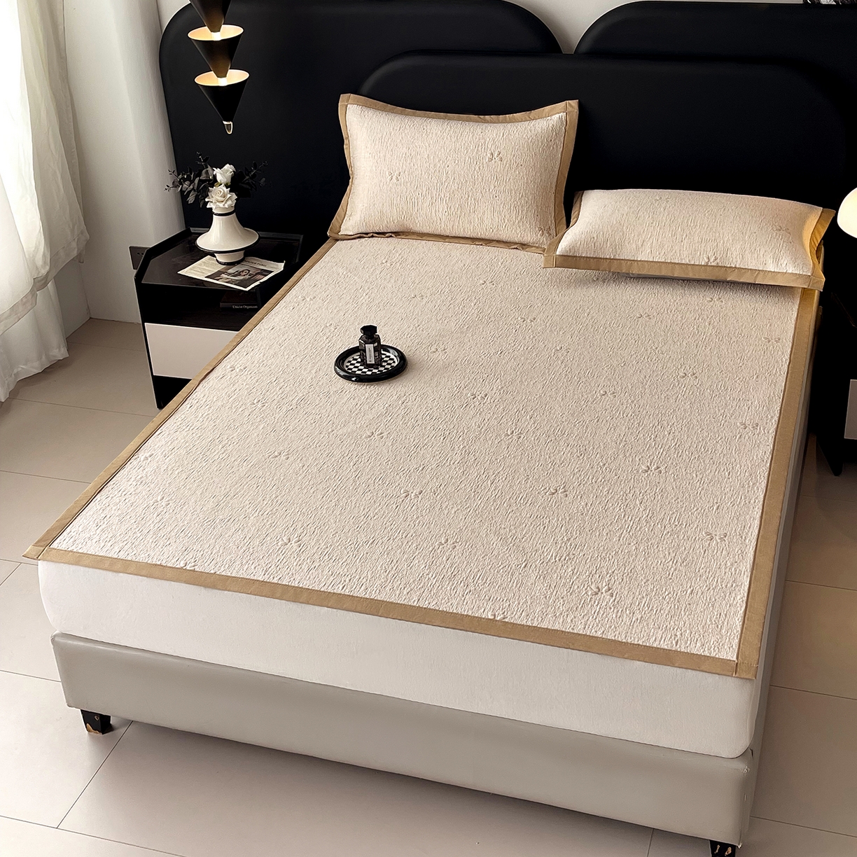 91家纺网 家纺一手货源 找家纺 莱米家纺 2026春夏新款全PE双面泡泡提花复合豆豆席凉席席子 蝴蝶结-卡其