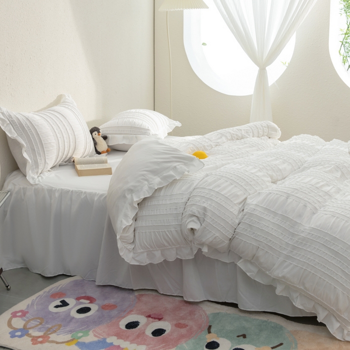 91家纺网 家纺一手货源 找家纺 恩和家纺 2026新款剪花水洗棉柔四件套床单款床裙款三四件套 剪花白