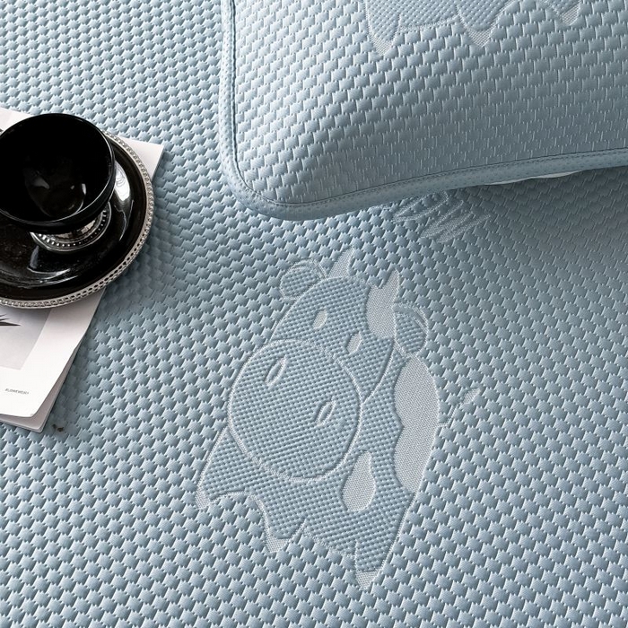 91家纺网 家纺一手货源 找家纺 卡罗兰 2026新款豆豆凉席PE提花豆豆席床单床笠款奶牛系列 蓝色-床笠